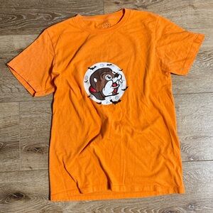 Buc-ee’s Halloween Orange T-Shirt Size Small Vampire Dracula Vintage Tee Spooky